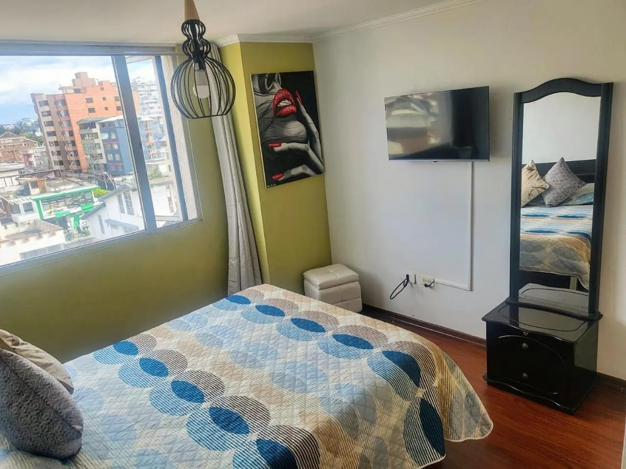 Appartamento Bari, Departamento Moderno En El Sector De La Carolina Quito