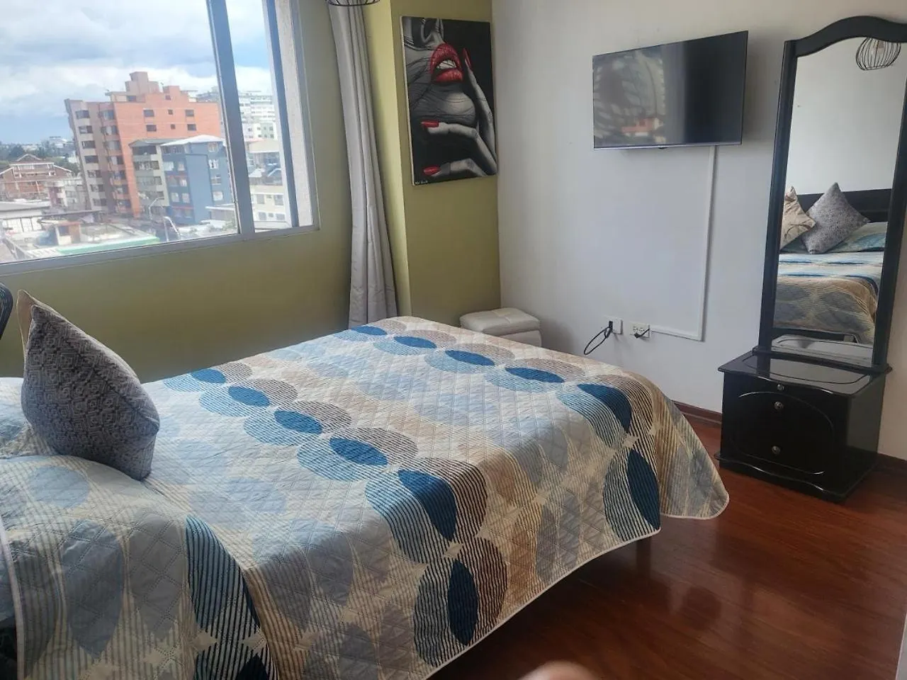 Appartamento Bari, Departamento Moderno En El Sector De La Carolina Quito